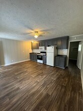 111 Sinclair Marina Rd NE in Milledgeville, GA - Building Photo - Building Photo