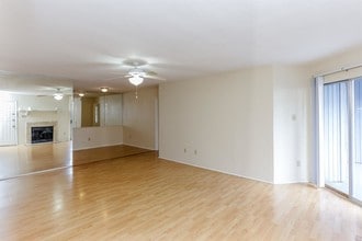 9797 Leawood Blvd in Houston, TX - Building Photo - Building Photo