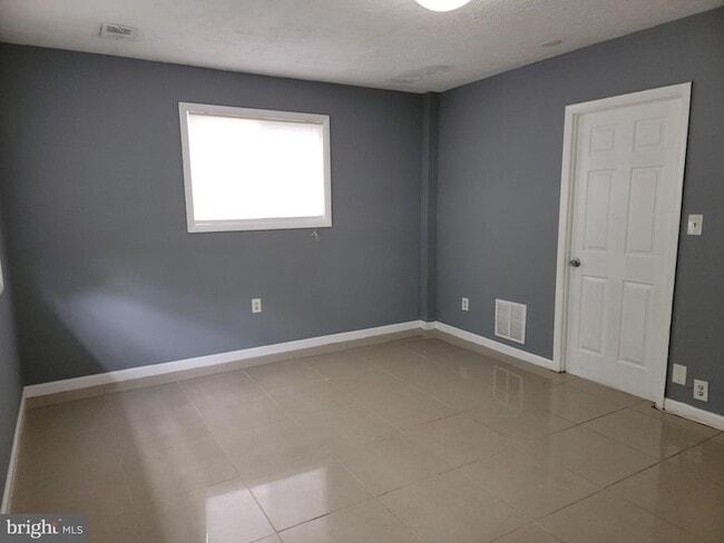 6706 Blacklog St in Capitol Heights, MD - Building Photo - Building Photo