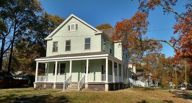 property at 3151 Moody Ave