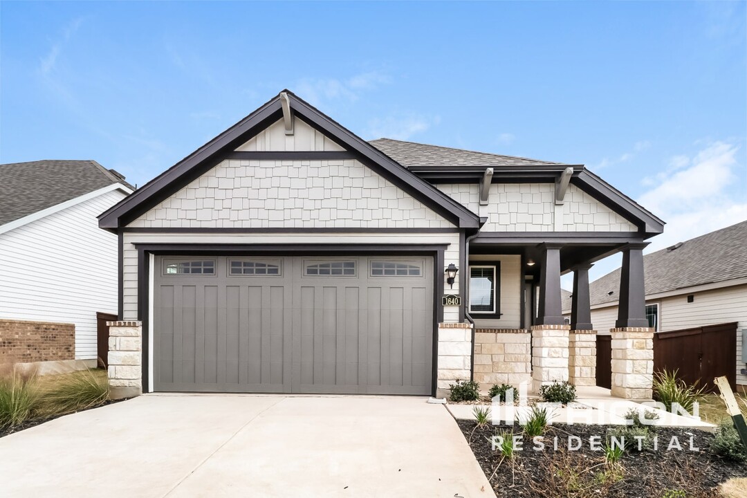 1640 Mexican Heather Dr in Leander, TX - Building Photo