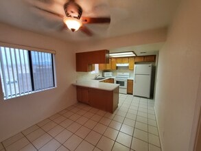 2635 Cll De Mercado in Bullhead City, AZ - Building Photo - Building Photo