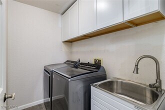 2250 Rio De Janeiro Ave in Punta Gorda, FL - Building Photo - Building Photo