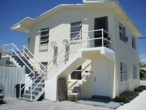 601 7th St in West Palm Beach, FL - Foto de edificio