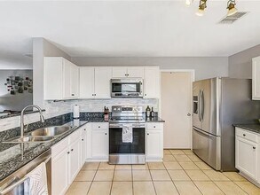 924 Mosaic Dr in Fort Worth, TX - Building Photo - Building Photo