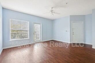 6071 Westgate Dr in Orlando, FL - Foto de edificio - Building Photo