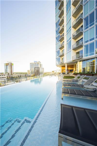 617 W 7th St in Austin, TX - Building Photo - Building Photo