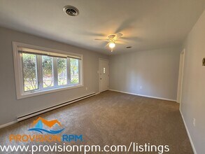 322 Creek Blvd in Pasadena, MD - Building Photo - Building Photo