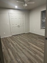 125-165 12th Street SE Unit in Paris, TX - Building Photo - Building Photo