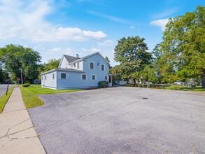 84 E Main St in Washingtonville, NY - Building Photo - Building Photo