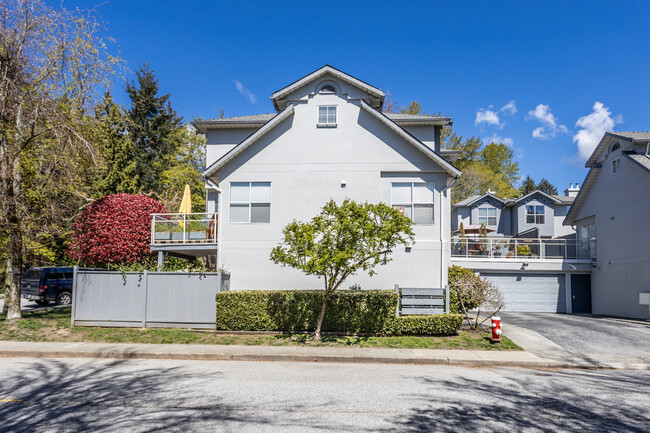 The Parkside in North Vancouver, BC - Building Photo - Building Photo