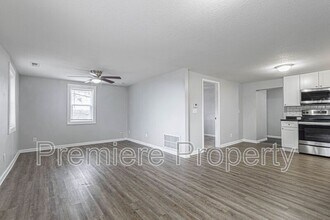 15400 E 54th St in Kansas City, MO - Building Photo - Building Photo