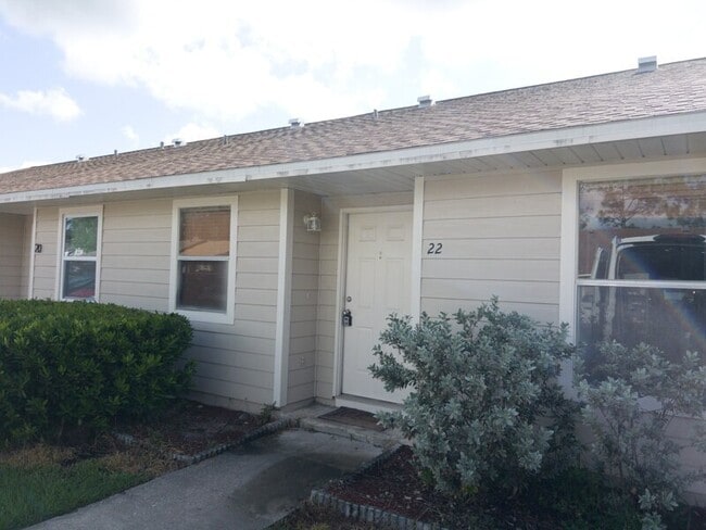 property at 22 Sandalwood Ct