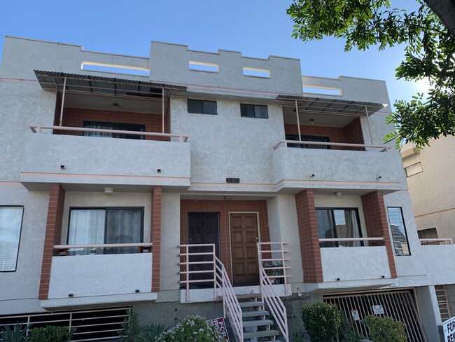 324 Fischer St, Unit 5