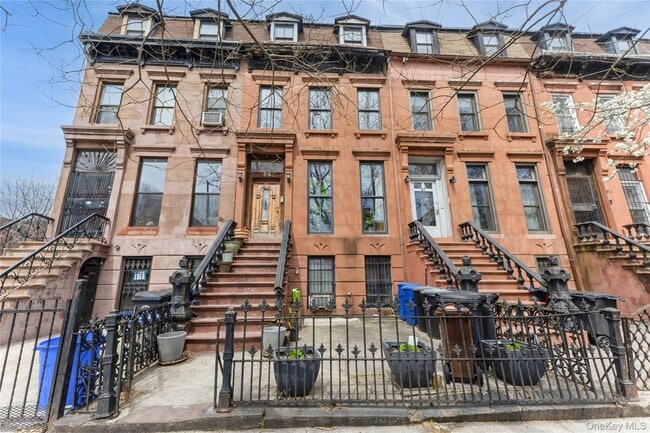 property at 55 Bainbridge St.
