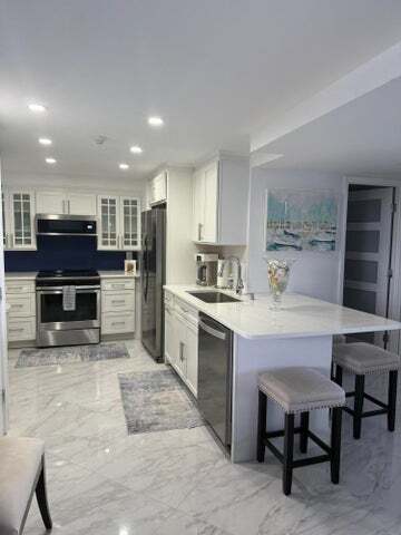 property at 5200 N Flagler Dr