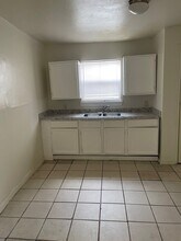 4802 Dove Springs Dr in Houston, TX - Building Photo - Building Photo