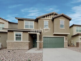 684 W Laredo Ave in Gilbert, AZ - Building Photo