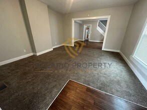 2704-2704 Highland Pl in Indianapolis, IN - Building Photo - Building Photo