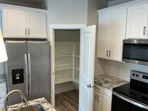 816 N Hilltop Dr in Lehi, UT - Building Photo - Building Photo