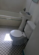 132 Lewis St in San Diego, CA - Building Photo - Building Photo