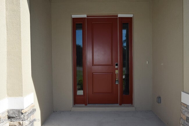 3143 Fullerton Ave in Palm Bay, FL - Building Photo - Building Photo