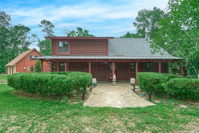 property at 18233 Country Pl Dr