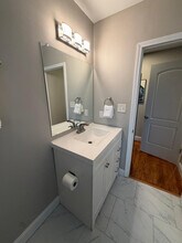 6913 Etzel Ave in University City, MO - Building Photo - Building Photo