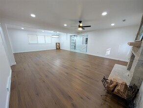 3500 Bella Vista Dr in Midwest City, OK - Building Photo - Building Photo