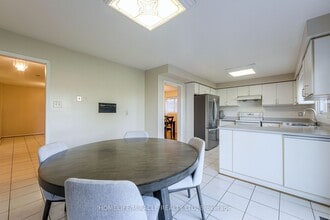 89 Woodlot Cres in Toronto, ON - Building Photo - Building Photo