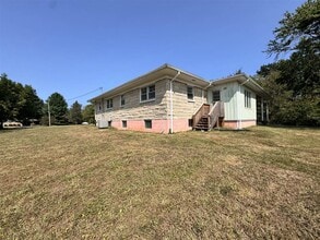 1309 Old State Rd in Brandenburg, KY - Building Photo - Building Photo