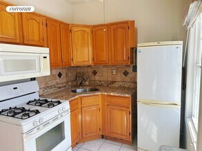 208 31st St in Brooklyn, NY - Building Photo - Building Photo