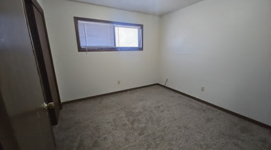 720 4th Ave Pl in Coralville, IA - Building Photo - Building Photo