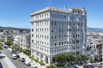 2100 Green St in San Francisco, CA - Building Photo - Building Photo