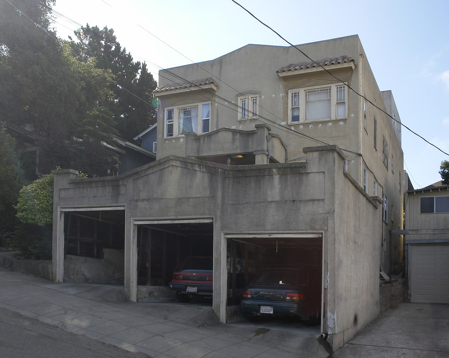 478 Stow Ave in Oakland, CA - Building Photo