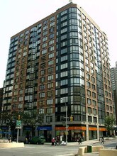 215 W 95th St-Unit -: 11N in New York, NY - Foto de edificio - Building Photo