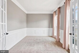 25749 Racing Sun Dr in Aldie, VA - Building Photo - Building Photo