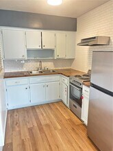 2951 SW 23rd St in Miami, FL - Building Photo - Building Photo