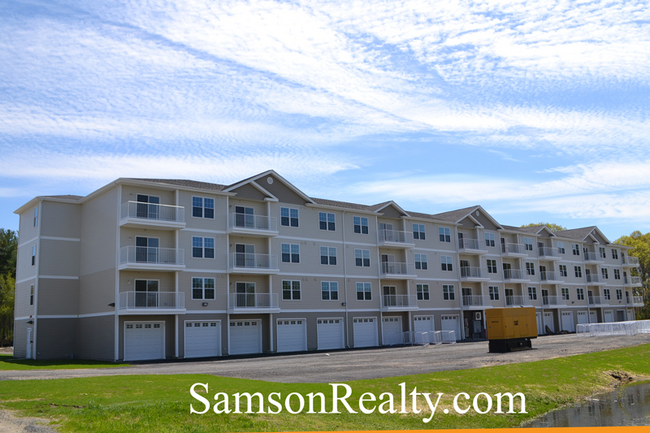 201 Forsythe Cir in Seekonk, MA - Building Photo - Building Photo