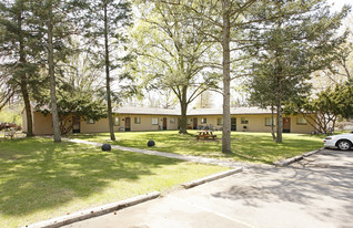 Maplewood Apartments