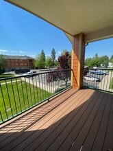 6735 N Spurwing Loop in Coeur d'Alene, ID - Building Photo - Building Photo