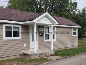 312 Madison St in Dunkirk, IN - Building Photo - Building Photo