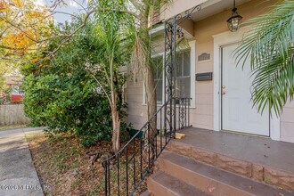 1072 Brown St in Jacksonville, FL - Building Photo - Building Photo