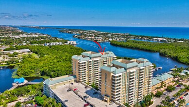 700 E Boynton Beach Blvd, Unit 403 in Boynton Beach, FL - Foto de edificio - Building Photo