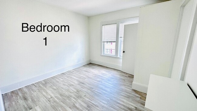 74 Antwerp St, Unit 2 in Boston, MA - Building Photo - Building Photo