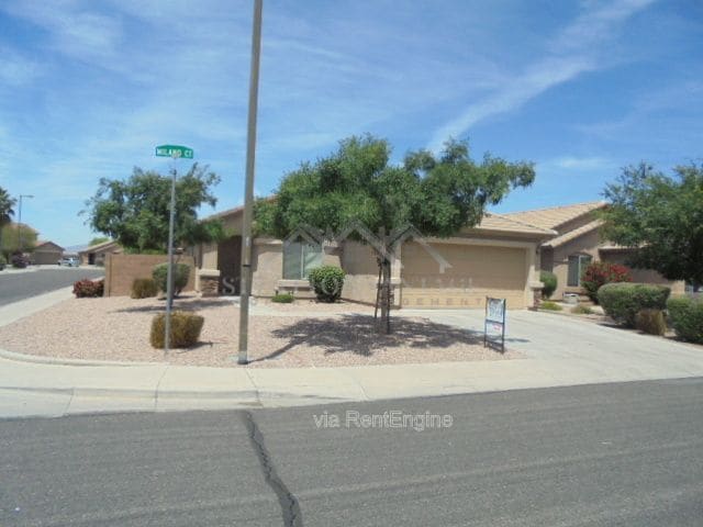 6020 N Milano Ct in Litchfield Park, AZ - Building Photo - Building Photo