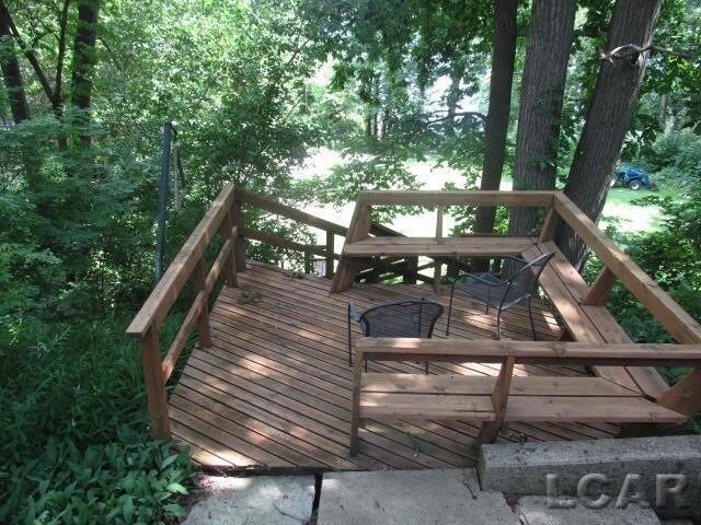 11753 Onsted Hwy in Brooklyn, MI - Foto de edificio - Building Photo