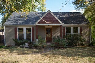 2003 Tammany Dr in Nashville, TN - Building Photo