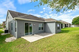 989 Maypole Dr in Apopka, FL - Building Photo - Building Photo