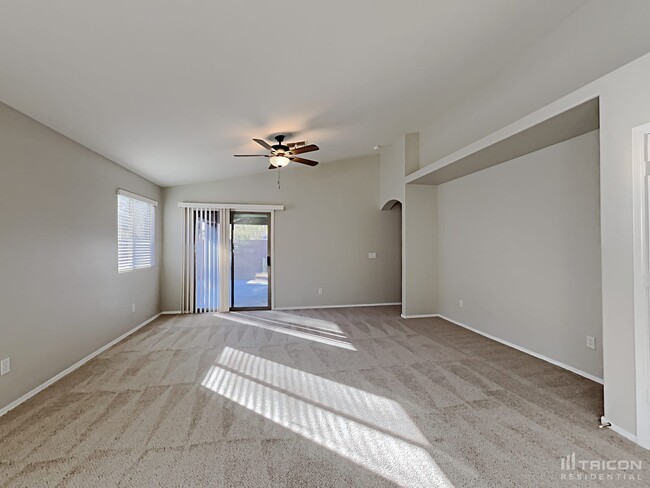 45539 W Sky Ln in Maricopa, AZ - Building Photo - Building Photo